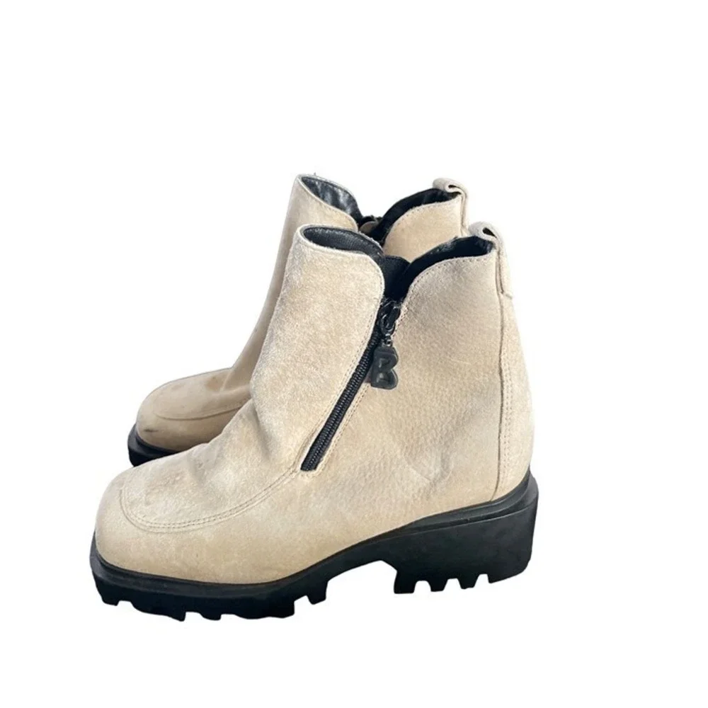 Bogner Suede Platform Lug Sole Ankle Boots Womens 6.5 Cream Good Square Toe